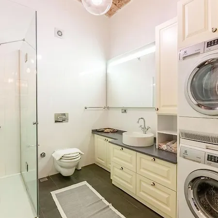 Classic Beyoglu Home With Central Location Near Galata Tower * Istanbul